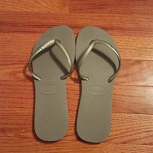Havaianas flip flops